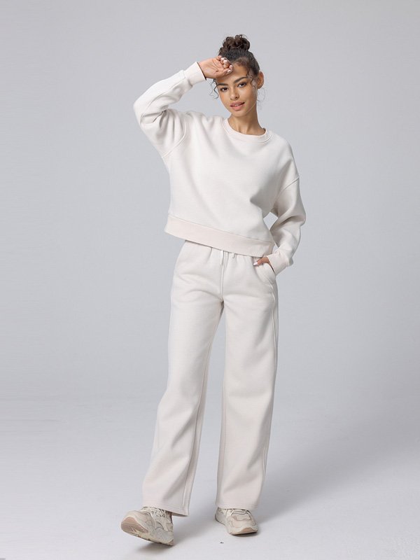 Cream Sweatshirt Set