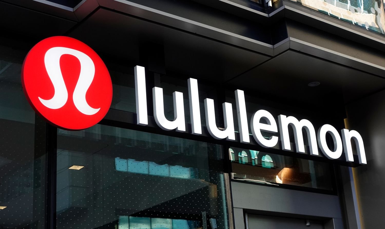 Lululemon store front sign